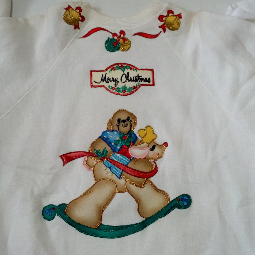 vintage painted applique Christmas bear sweatshirt